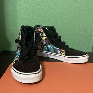 Disney x Vans Alice in Wonderland SK8-HI Women’s size 6